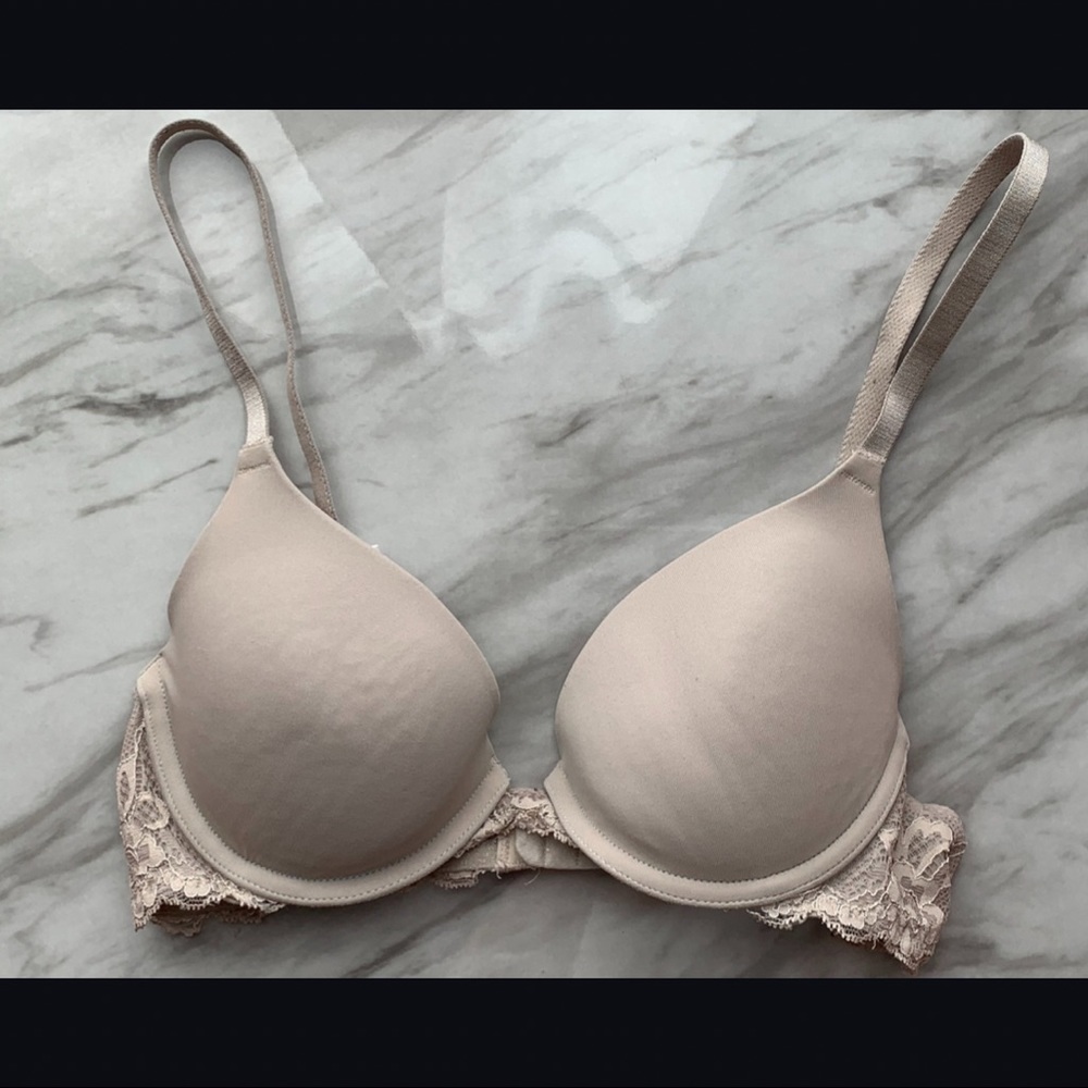 32B Nude Bra